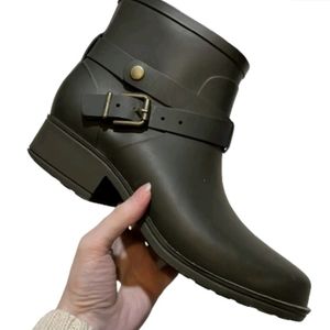 LUCKY BRAND. NWOT. RAIN BOOTS.